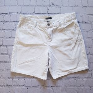 New York & Company White Denim Shorts Sz 12